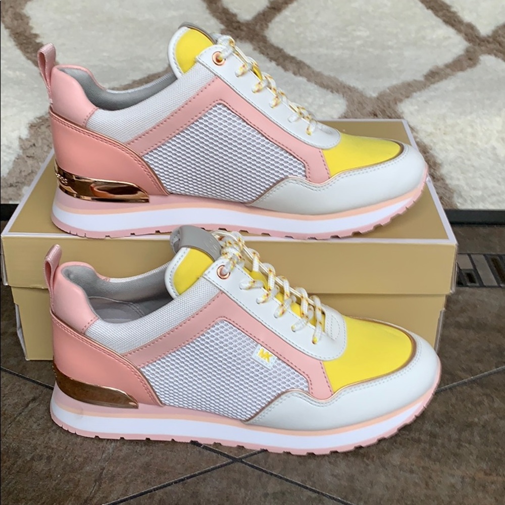 MICHAEL KORS MADDY TRAINER MESH OPTIC WHITE - Picture 2 of 16